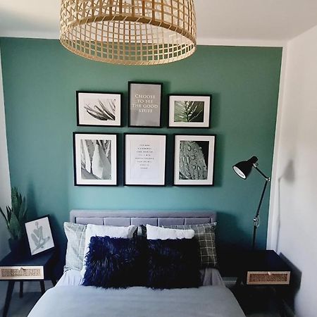 Beautiful 2Bed House With Garden, Walking Distance To Town - Free Parking Lägenhet Glasgow Exteriör bild